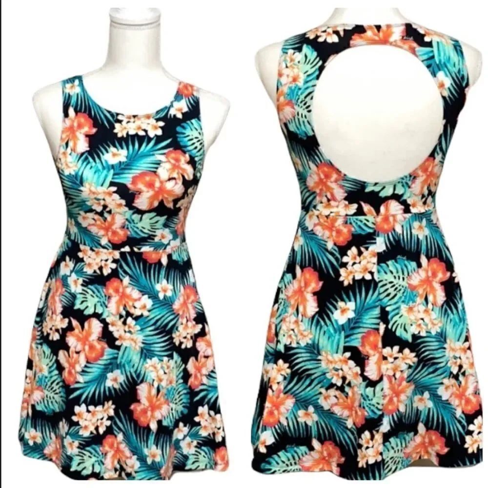 PINK Victoria's Secret Summer Skater Dress XSMALL